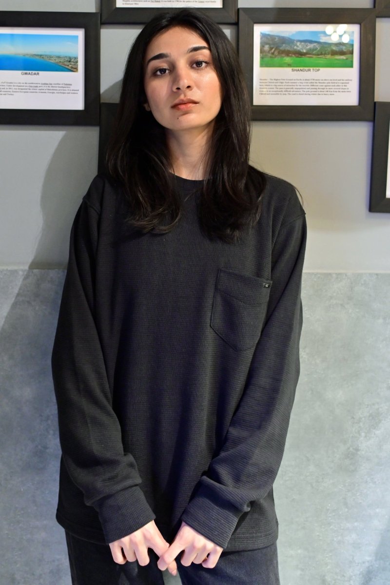 Regular Pullover Sweatshirt (Black) - Andaaz Official