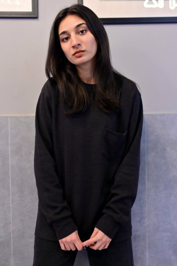 Regular Pullover Sweatshirt (Black) - Andaaz Official